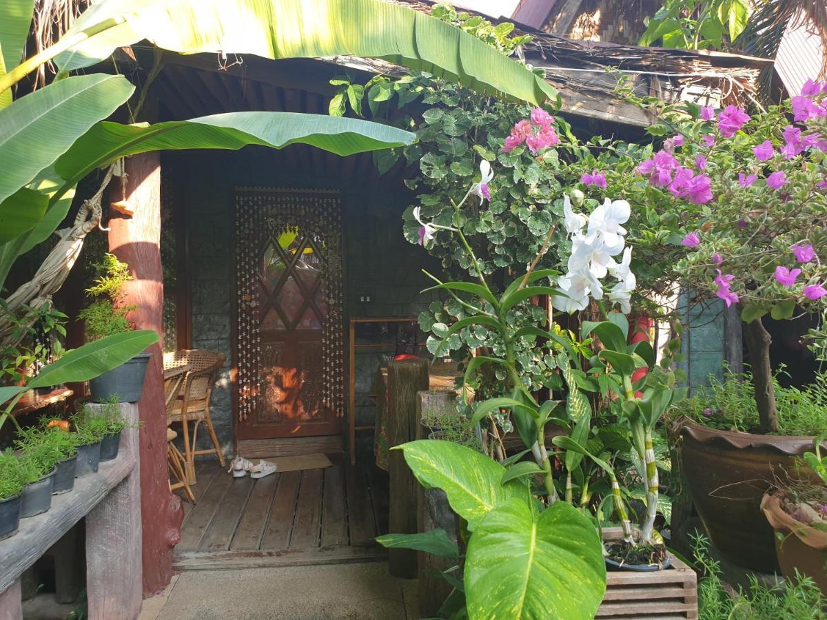 Garden Home Bungalow Ko Phi Phi Exterior foto